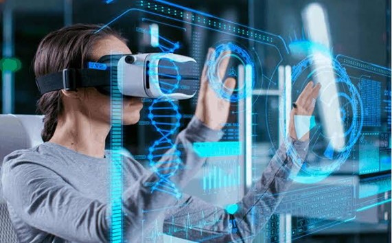 Virtual Reality and Augmented Reality