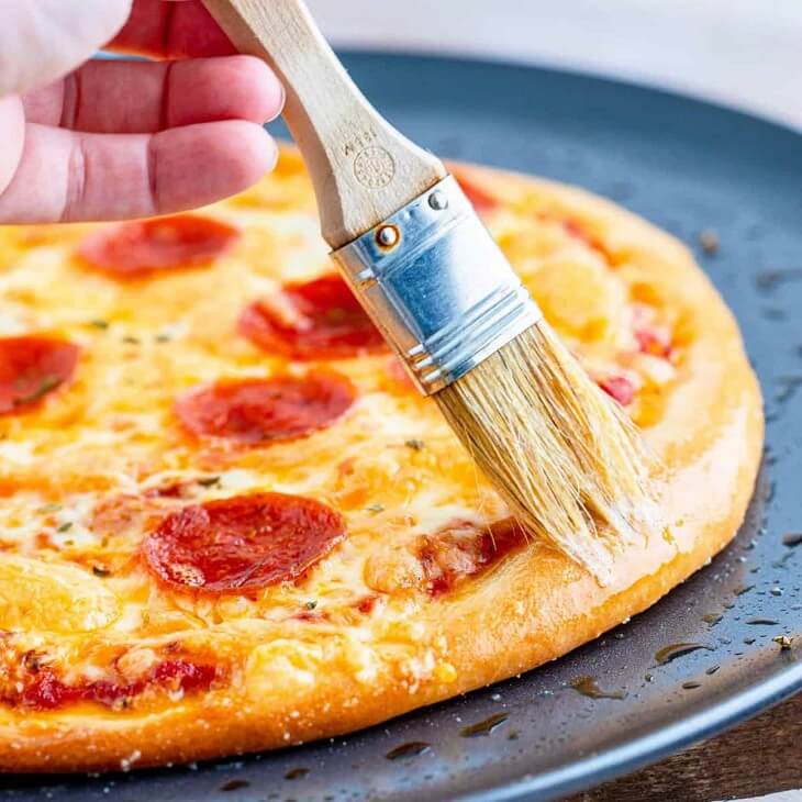 Grilled Pizza Brushing